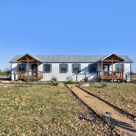 Windmill Meadows Cottages-Firepit-Hill Country Views!!